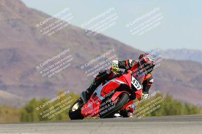 media/Mar-21-2025-CVMA Friday Practice (Fri) [[30cd4fe323]]/5-Racer 4/Session 3 Turn 9 Entry/